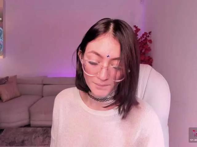 hannaa-thompson from BongaCams