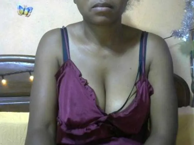 Freechat HasMinah92 on BongaCams