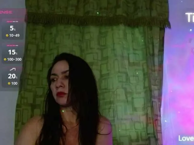 Freechat hatenea3queen on BongaCams