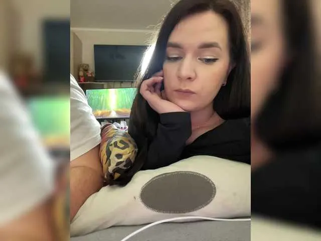 Offline HellMor on BongaCams