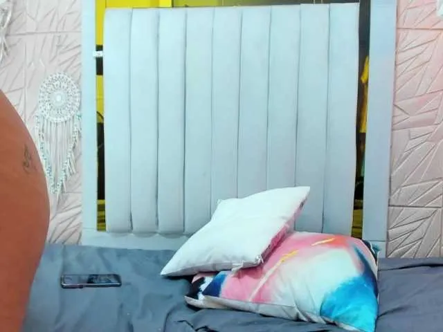 Offline Holly-Sly on BongaCams