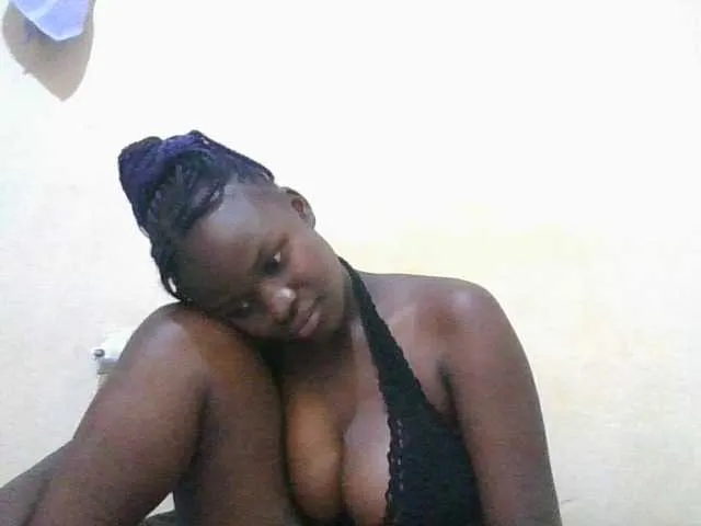 Offline hope-terry on BongaCams