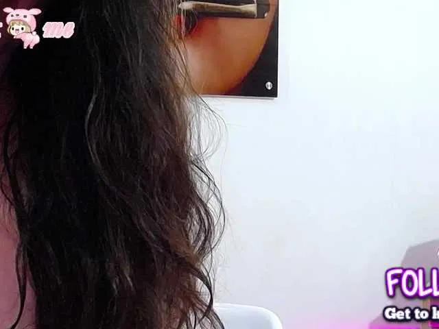 Offline Horny-juliette on BongaCams