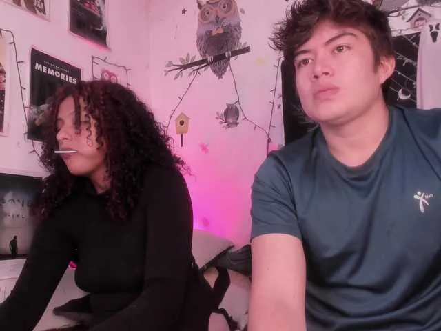 Offline HotHoneyChile on BongaCams