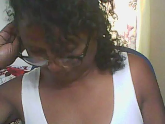 Offline hotmomsexy on BongaCams