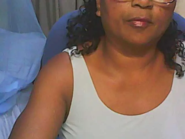 Offline hotmomsexy on BongaCams