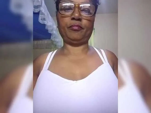 Offline hotmomsexy on BongaCams