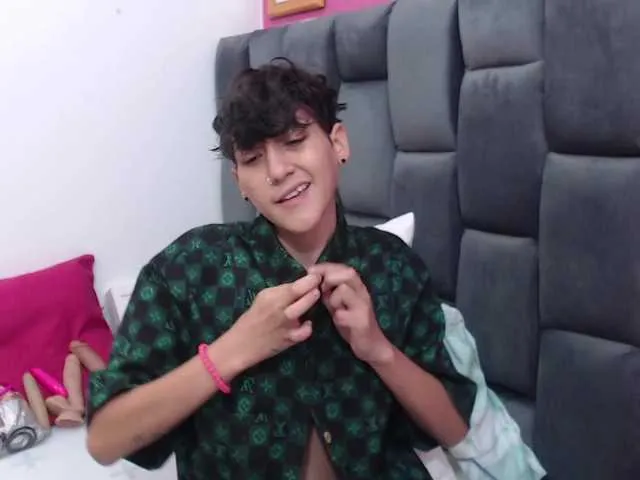 Offline HottAlexxxa on BongaCams