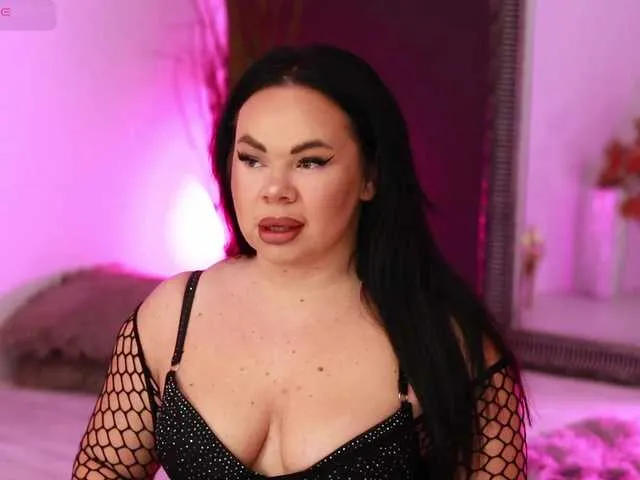 Offline iamLila on BongaCams