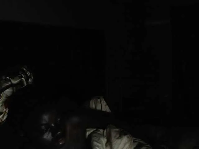 Offline iamshania on BongaCams