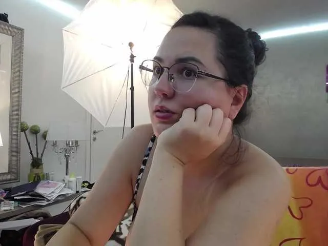 Offline ILoveToFeelU on BongaCams