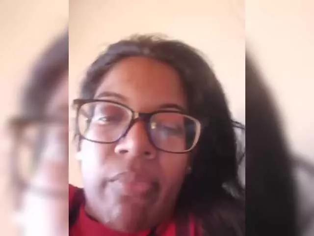 IndianBeaut from BongaCams
