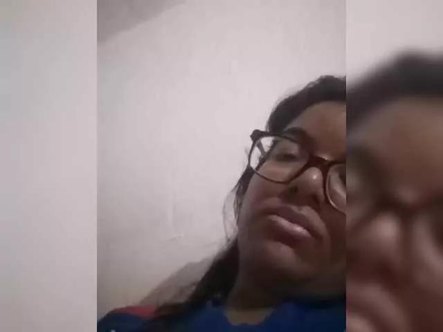 IndianBeaut from BongaCams