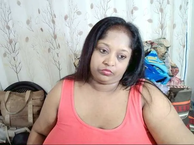 Offline Indiantasha on BongaCams