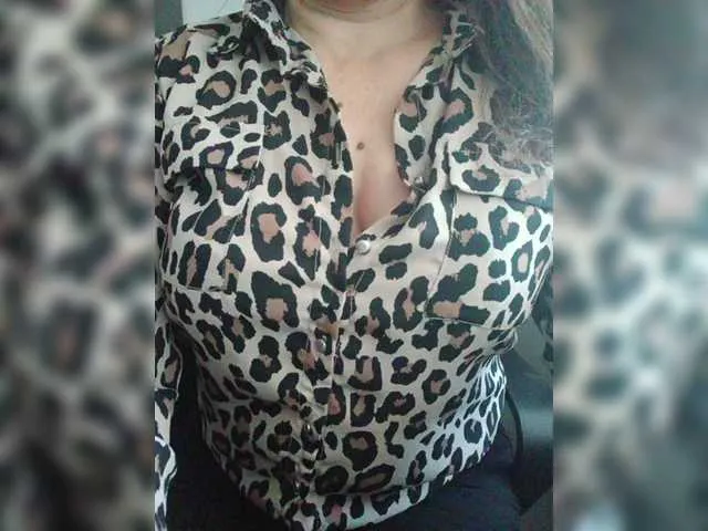 Offline innaginna1984 on BongaCams