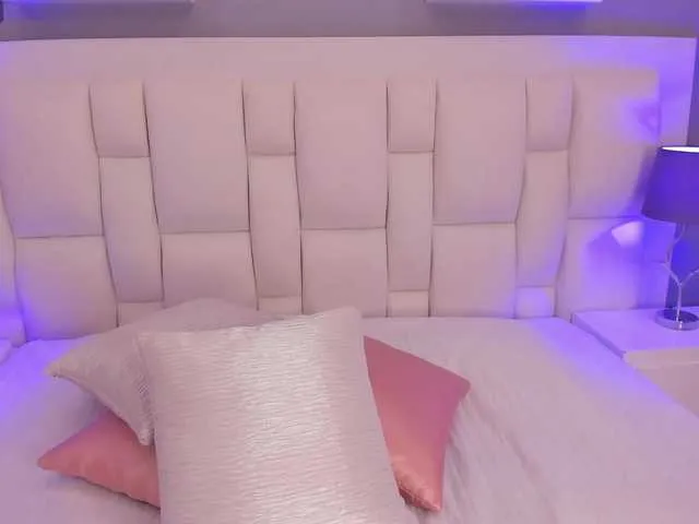 Offline IrinaSilver on BongaCams