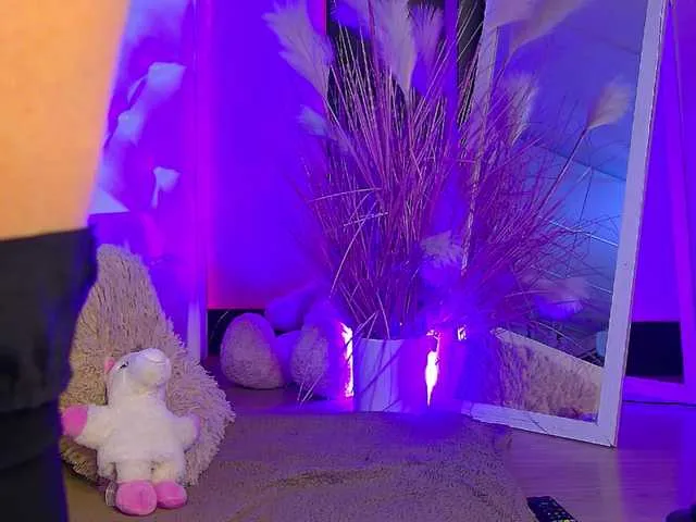 IsisQueenXXX on BongaCams 