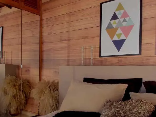 Offline IzzyWild on BongaCams