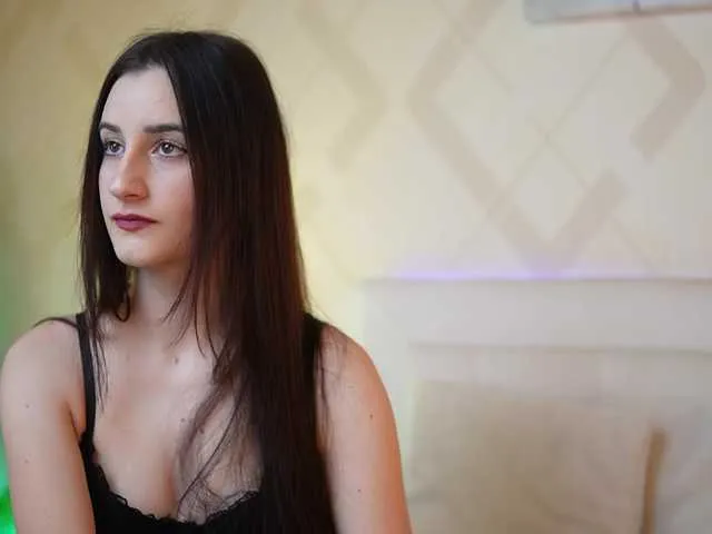 Offline JadeHasy on BongaCams