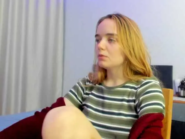 Offline JanetShy on BongaCams