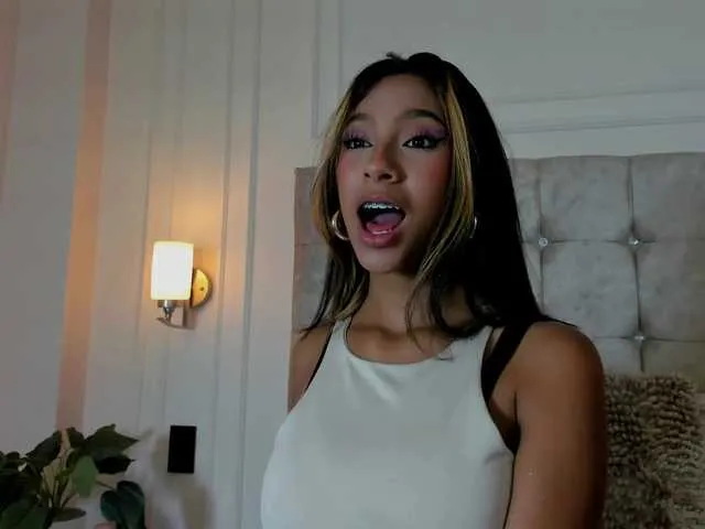 Offline jasmineross on BongaCams