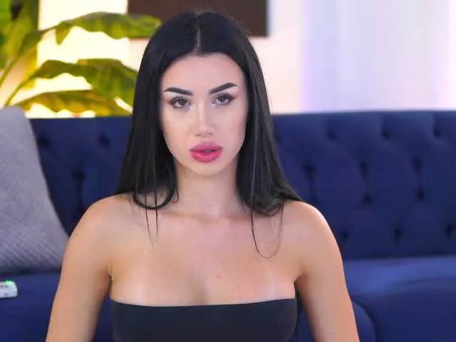 Freechat JennaDay on BongaCams