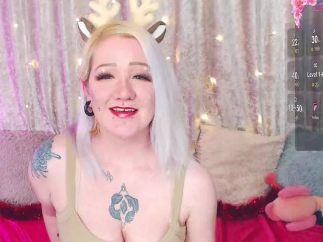 Offline JennyMirai on BongaCams