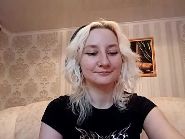 Offline JohanaMcmanaway on BongaCams