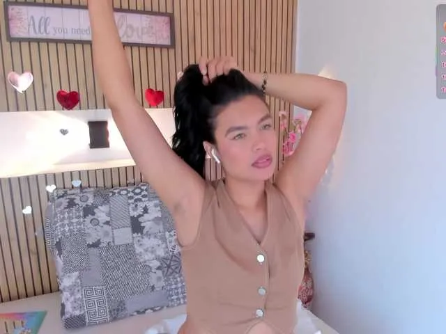 Offline Joy-vergara on BongaCams