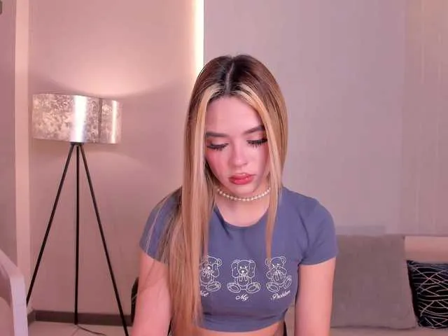 Offline JuanitaClay on BongaCams