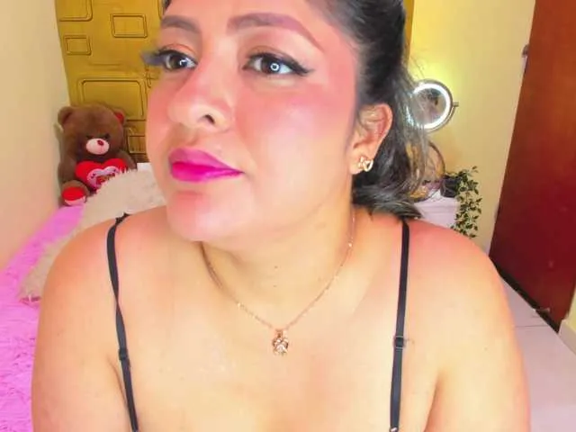 Freechat JuliaHaye on BongaCams