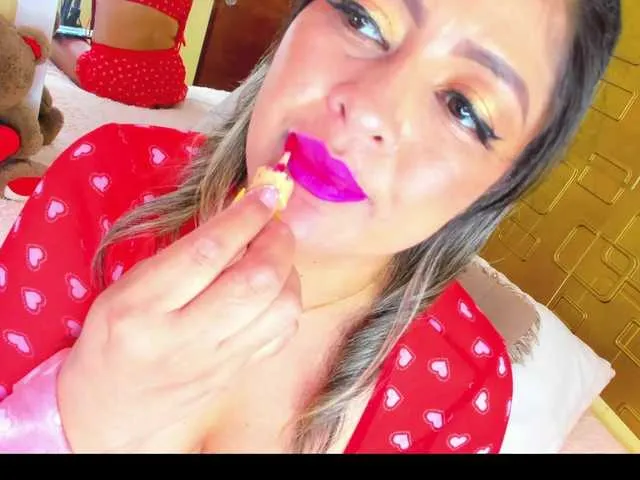 Freechat JuliaHaye on BongaCams