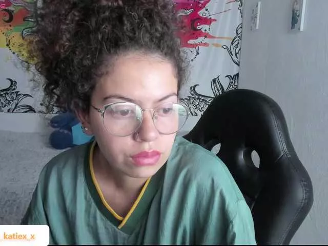 Offline Just-katiex on BongaCams