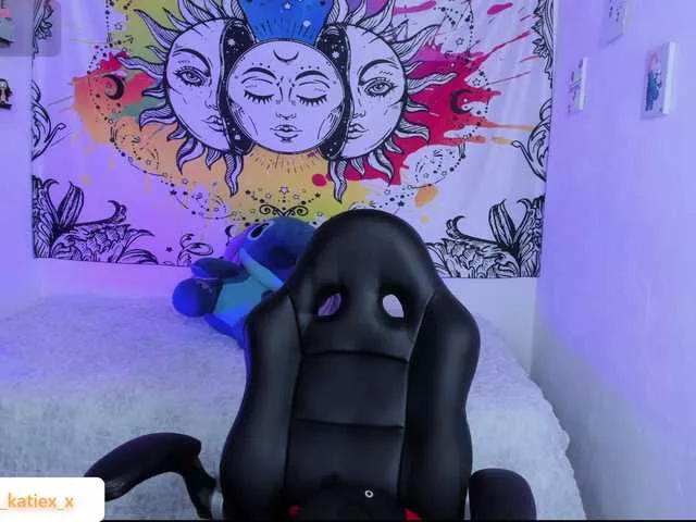 Offline Just-katiex on BongaCams