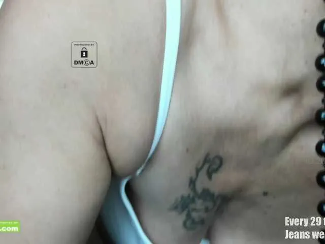 Offline KARINA-S-PALACIOS on BongaCams