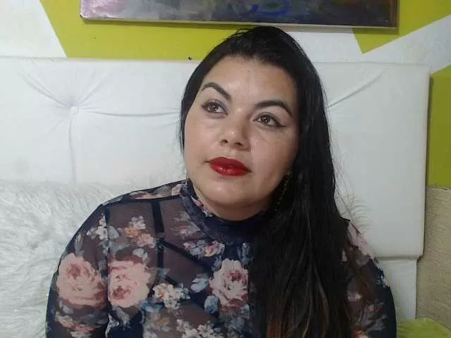 Offline karla-green on BongaCams