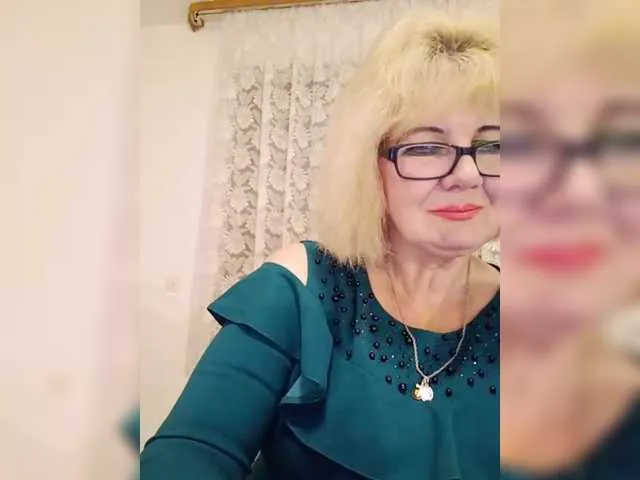 Offline KASANDRABOLOSHKA on BongaCams