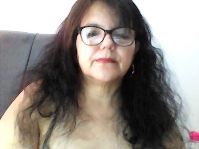 Offline kassandra02 on BongaCams