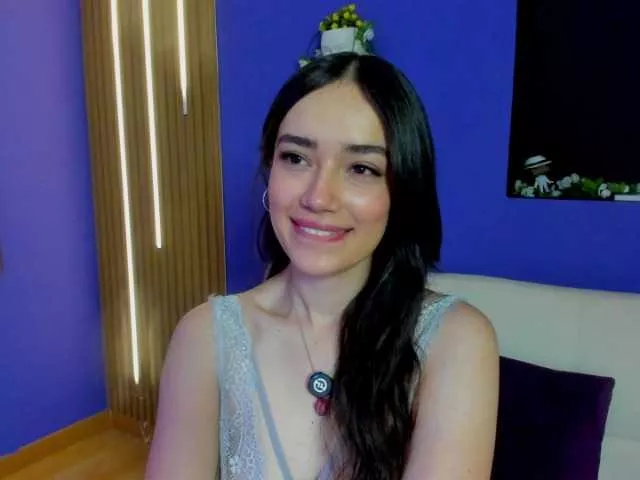 Offline KateAmaretto on BongaCams