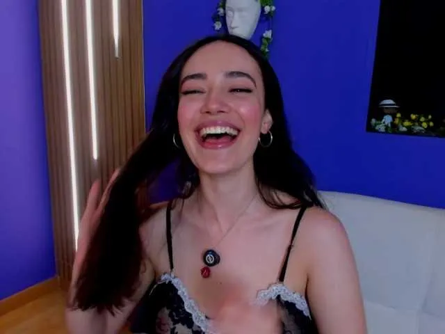 Offline KateAmaretto on BongaCams