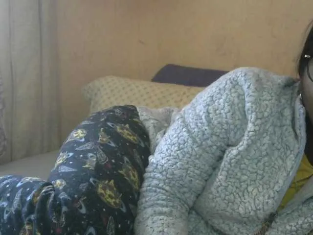 Offline Katty-12 on BongaCams