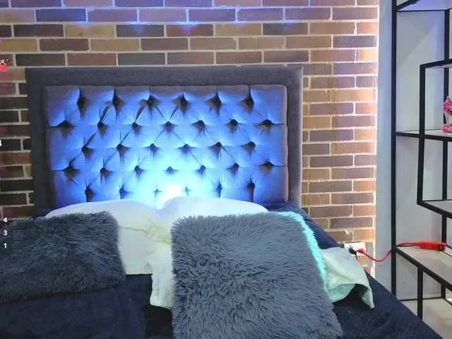 Offline KattyPaezz on BongaCams