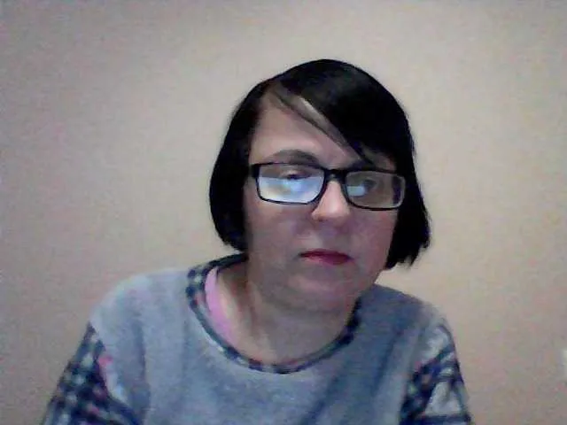 Offline Katy19801 on BongaCams