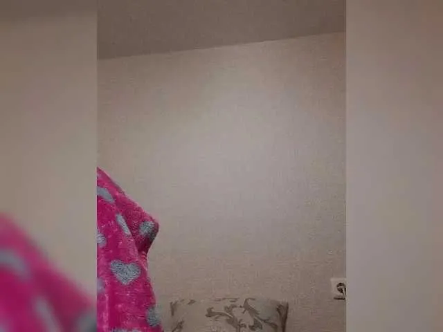 Offline Katy19801 on BongaCams