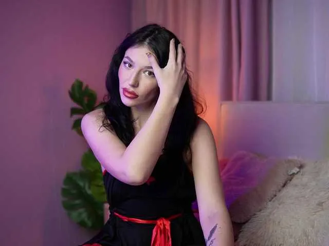 Offline KayleeCali on BongaCams