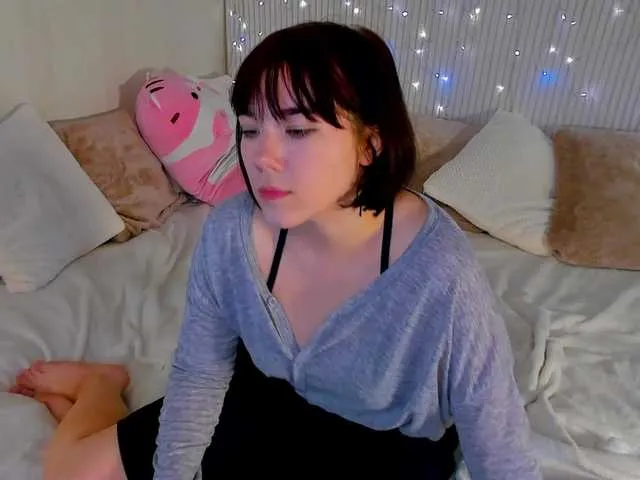 Offline Kelly-foox on BongaCams