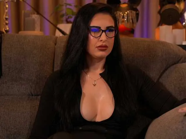 Freechat KellyKent on BongaCams