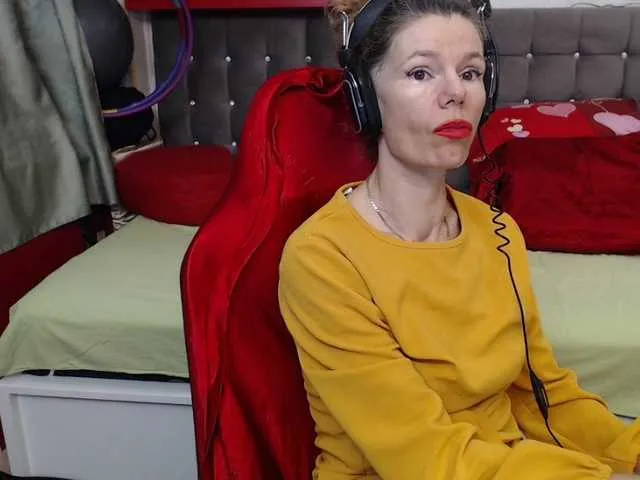 Offline kellysurfing on BongaCams