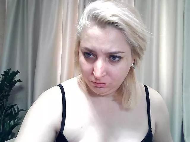 KickaIricka from BongaCams