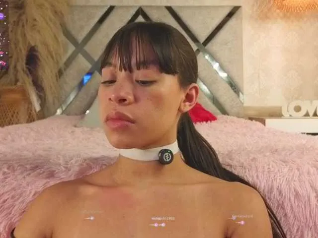 Offline kimhilton- on BongaCams